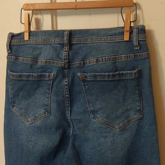 Kensie High Rise Flare Savannah Jeans - Picture 13 of 16